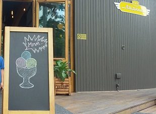 В Казахстане откроют «летники» и небольшие кафе