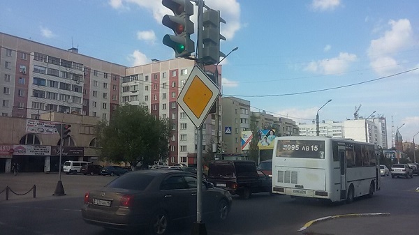 В Петропавловске поменяли режим работы светофоров