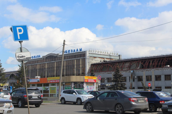 Аким СКО дал распоряжения по реконструкции привокзальной площади Петропавловска