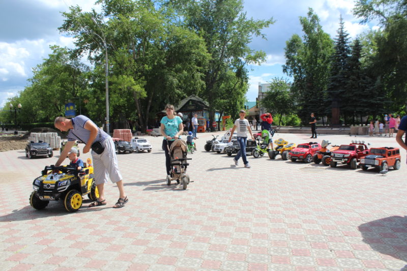 Из-за реконструкции проспекта и парка в Петропавловске страдает малый бизнес