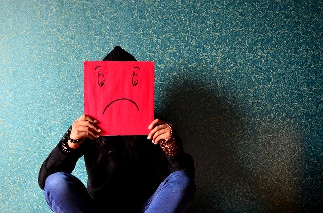 Как избежать депрессии во время карантина — психологи