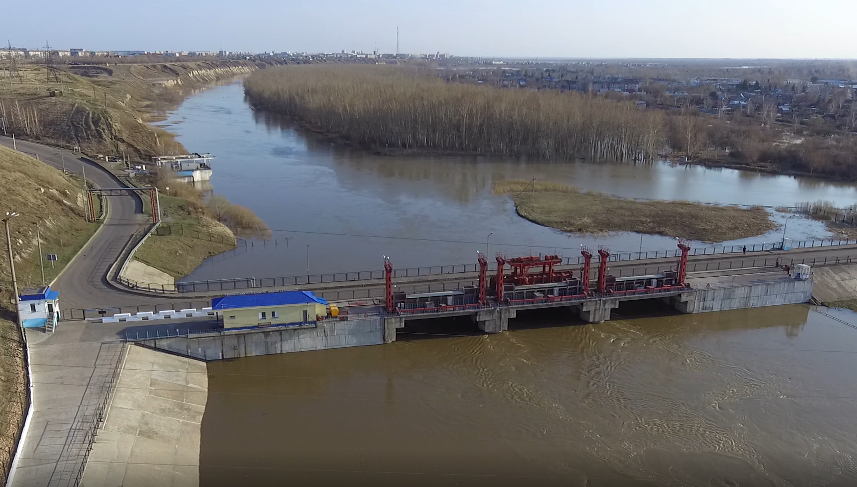 Вторая волна паводка на реке Ишим началась в Северном Казахстане
