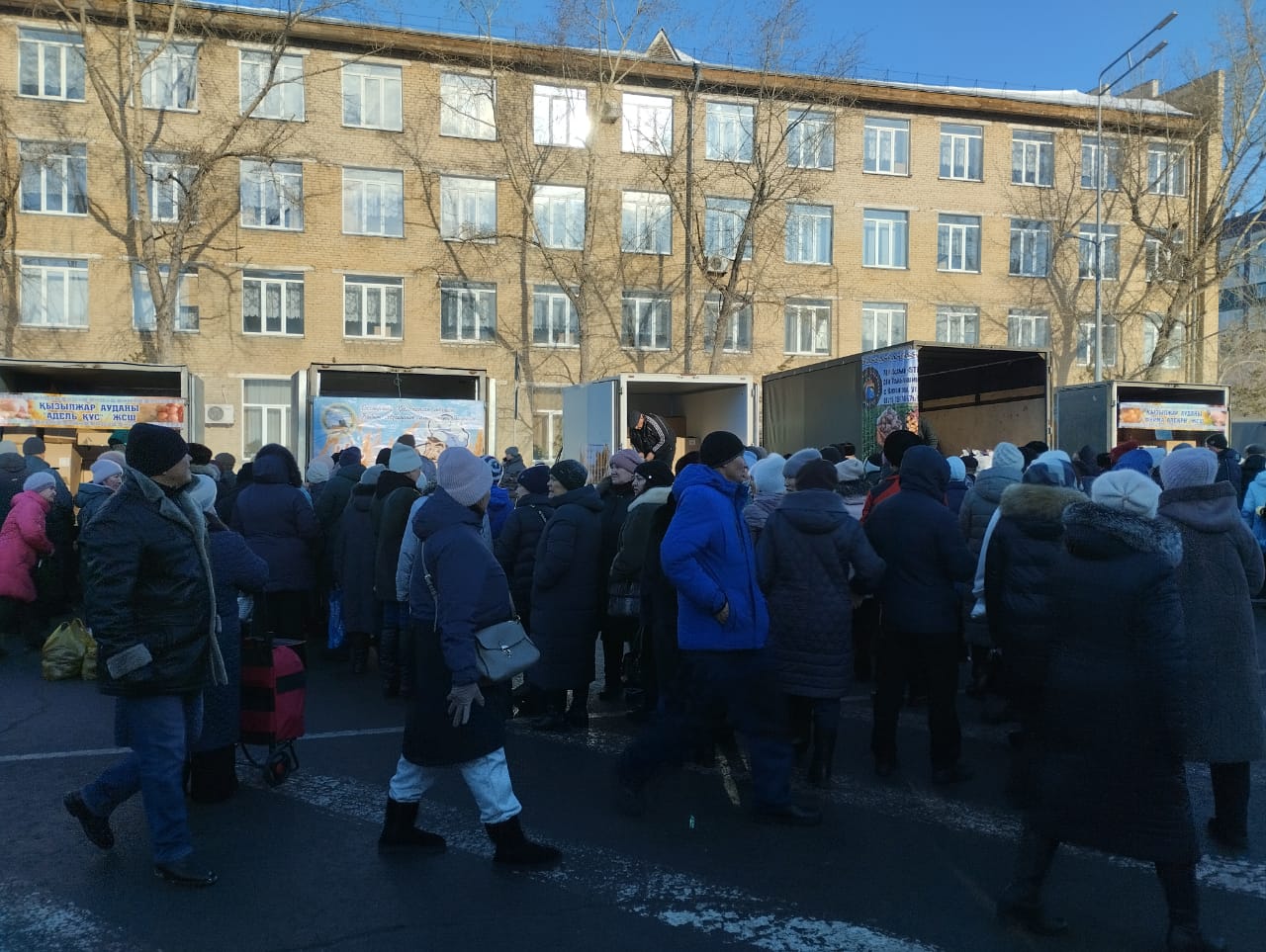 Ярмарка петропавловск. Протесты в Херсоне. Майдан в Херсоне. Митинг в Херсоне.