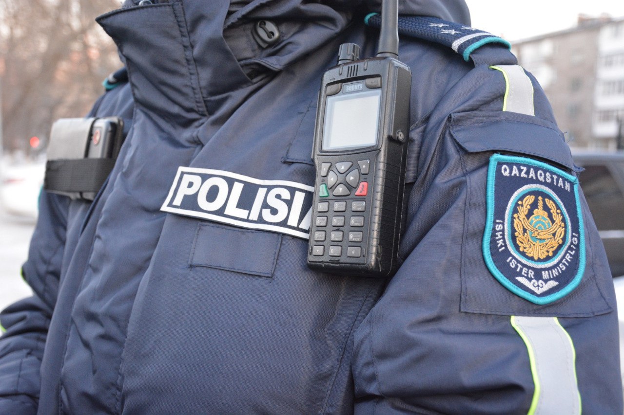 Полиция круглосуточный телефон. Круглосуточная милиция. Полиция Германии нашла 9 летнего мальчика.