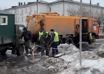 Паводок-2024: коммунальщики отпаривают ливнёвки в Петропавловске